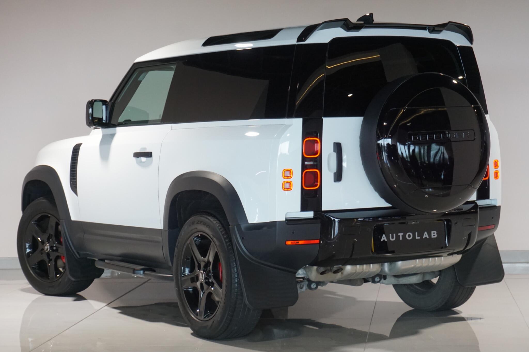 Land Rover Defender 90 3.0 D250 MHEV Hard Top SUV 3dr Diesel Auto 4WD SWB Euro 6 (s/s) (250 ps)